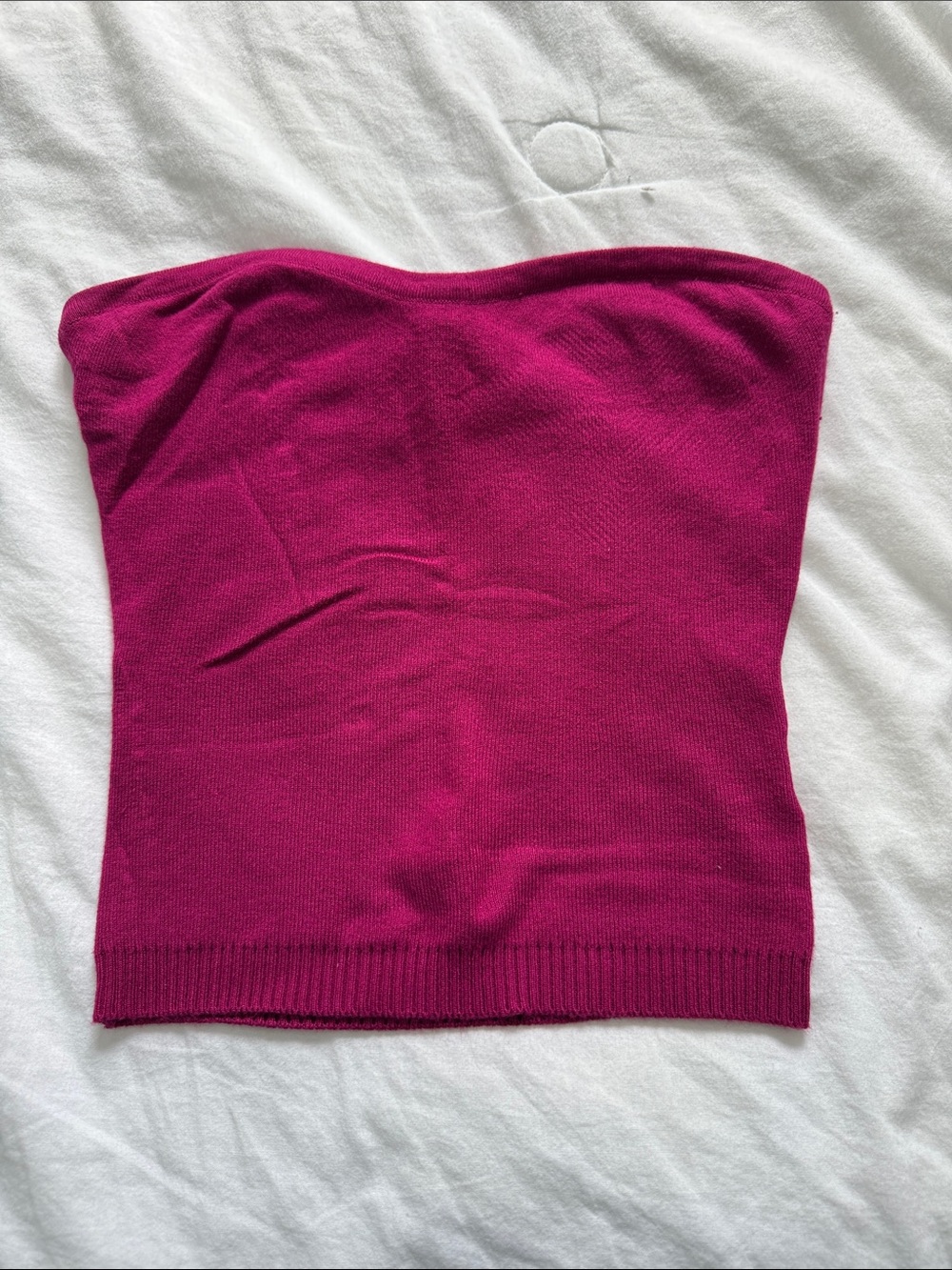 Express Off-the-Shoulder Knit Tube Top in Fuchsia